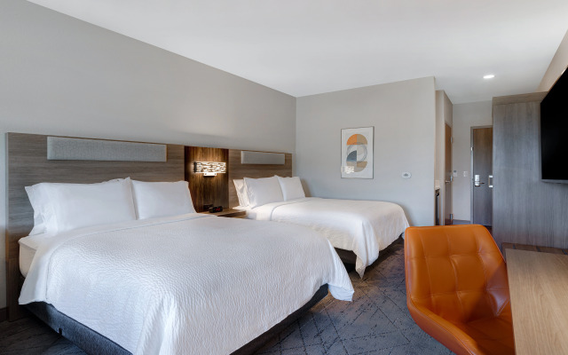 Holiday Inn Express & Suites Ontario - Chino Hills by IHG