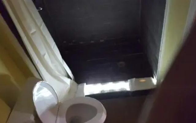 Budget Motel