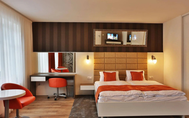 VIP Apartments