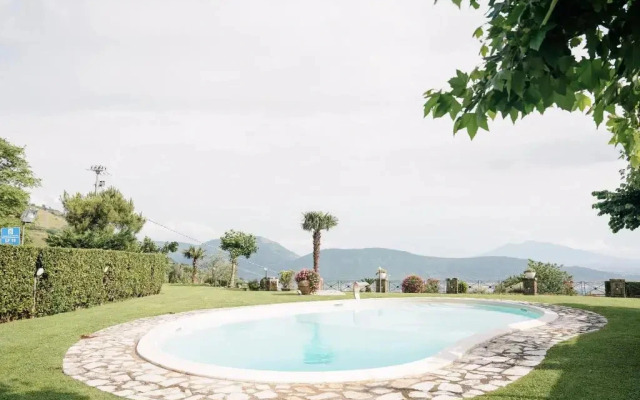 Hotel Ristorante Guardanapoli