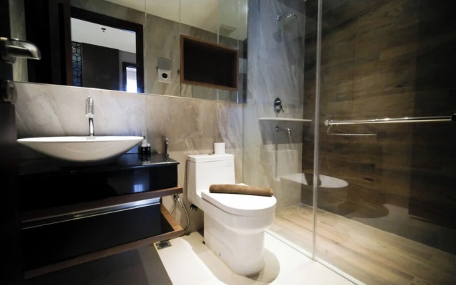 Modern And Cozy 2Br At Grand Sungkono Lagoon Apartment