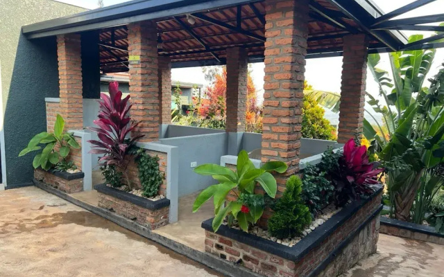 Rebero Resort