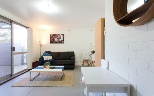 Hensman Road Apartment Shenton Park