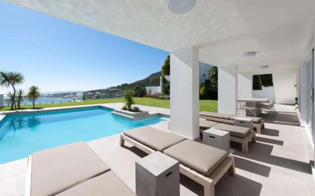 Sandpiper House