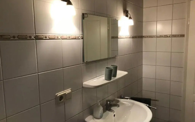 Haus-Dorfstrasse