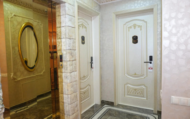 Bathroom · Batumi — photo 30
