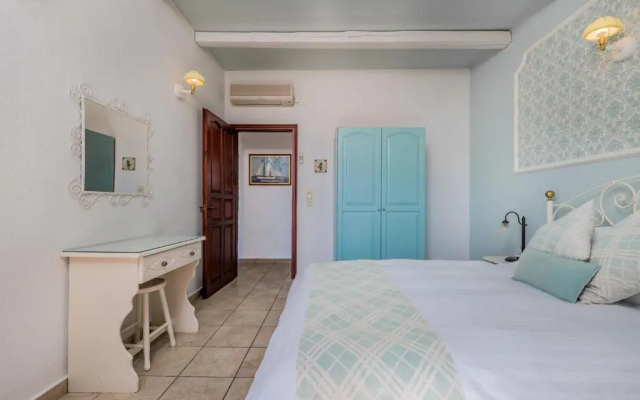Garden Village Hotel