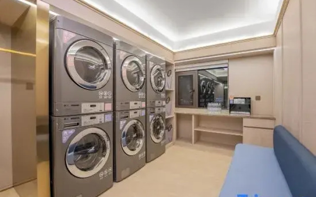 HanTing Hotel (Ruili Fortune Plaza)