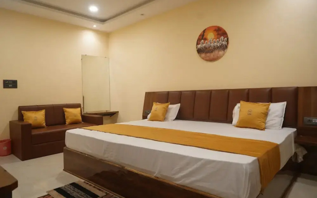Hotel Raj Kamal & Garden