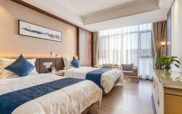 Baoyue Hotel