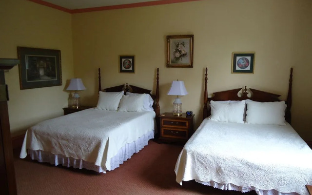 Edenfield House