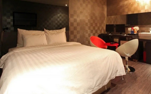 IMT Hotel Guri