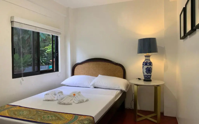 Courtyard Hotel