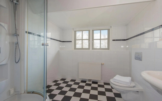 Detached Holiday Home With two Bathrooms Near Appelscha
