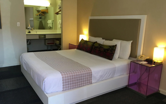 Inn at Golden Gate
