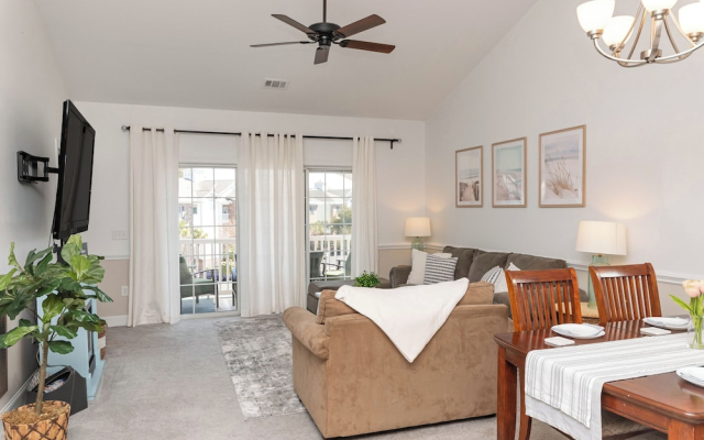Magnolia North 4878-304