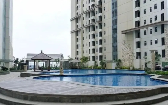 Simply Look 2Br Apartment At Vittoria Residence