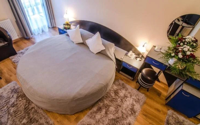 Marami Hotel