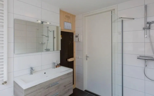 Apartment in Koudekerke Near South Beach