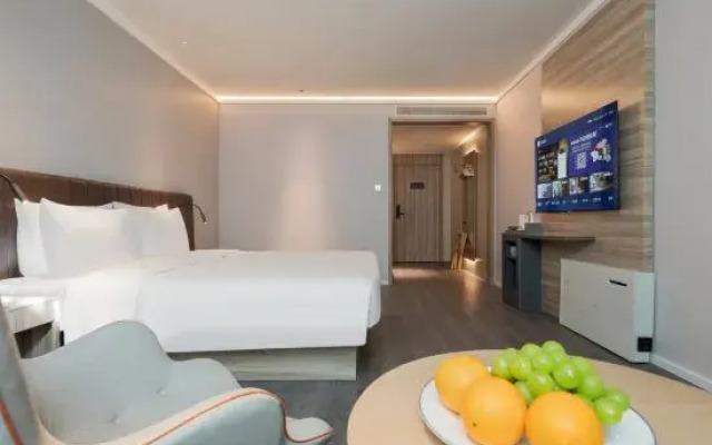 HanTing Hotel (Taiyuan South Station East Plaza)