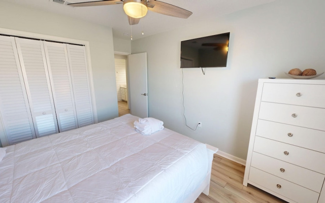 Coastal Comfort 3 Bedroom Townhouse