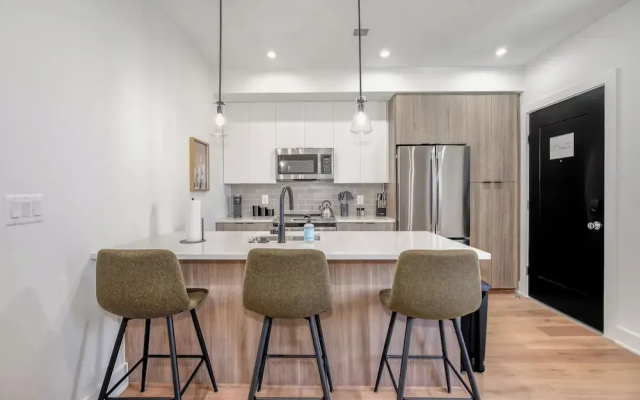Capitol Hill Suites- Unit 7