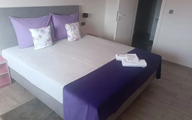 Rooms Jelak