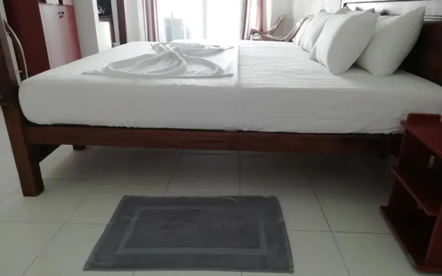 Shanthi Guest & beach villa