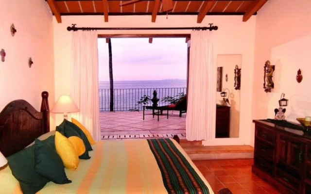 Villa Huanacaxtle