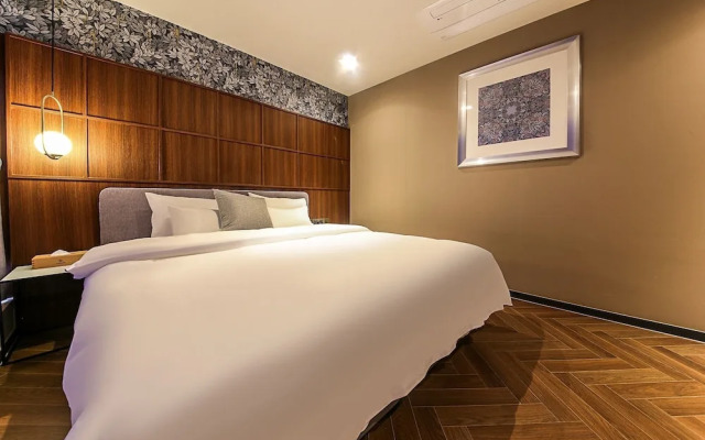 1 Night 2 Days Hotel - Jagalchi