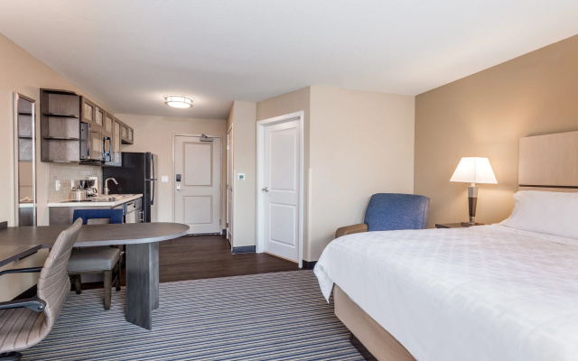 Candlewood Suites Eau Claire I-94 by IHG
