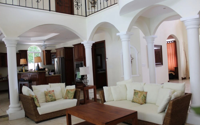 Beachfront Houses for Rent