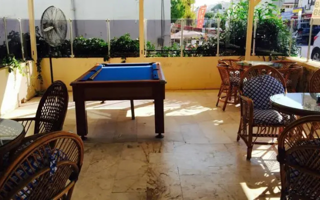 Sam Hotel