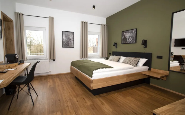 Holzfellas Hotel & Restaurant