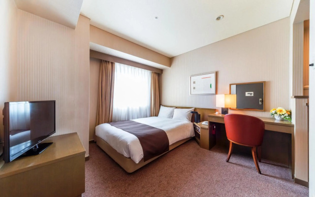 Nest hotel alt. Sapporo odori