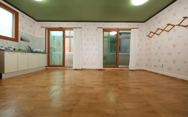 Boryeong (Daecheon) Padosori Pension