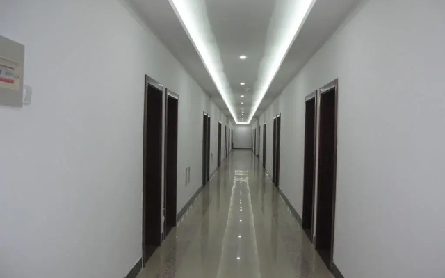 Zhaolong Hotel