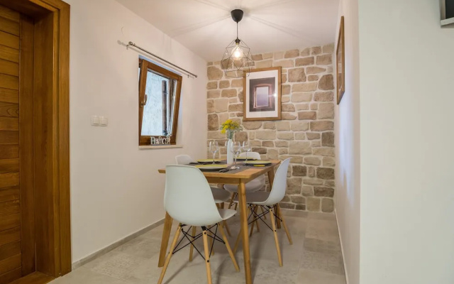 Apartments Malcic