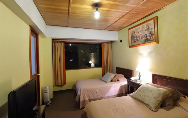 El Puma Hotel