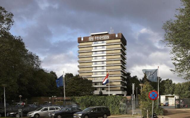 Amsterdam Tropen Hotel вид на фасад