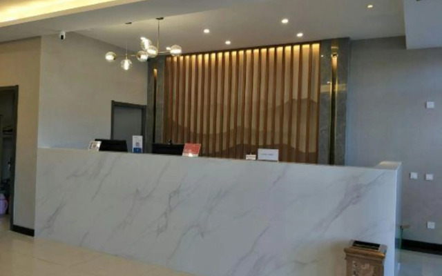 Homeinn Pebble Hotel (Zhengding Airport)