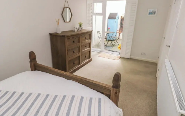Flat 1