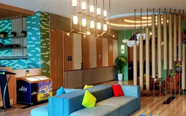 MaxOneHotels @ Kota Harapan Indah