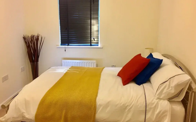 Modern 2 Bed Apartment in Southampton