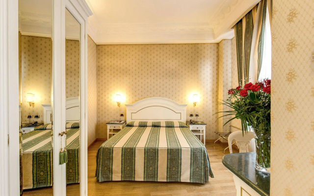 Hotel La Lumiere di Piazza di Spagna