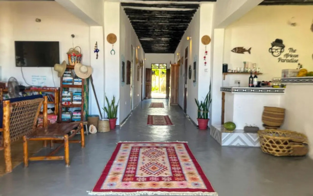 African Paradise Beach Hotel