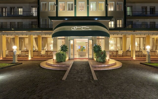 Отель Terme Grand Torino Италия, Абано-Терме - отзывы, цены и фото номеров - забронировать отель Terme Grand Torino онлайн вид на фасад