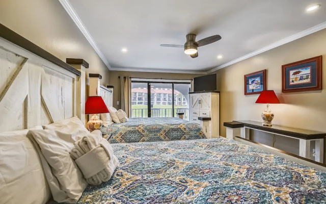 Edgewater by Book That Condo