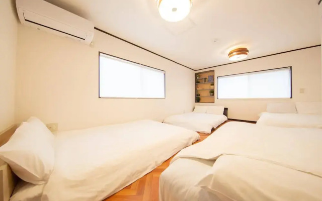 NexStay HOUSE Osaka West