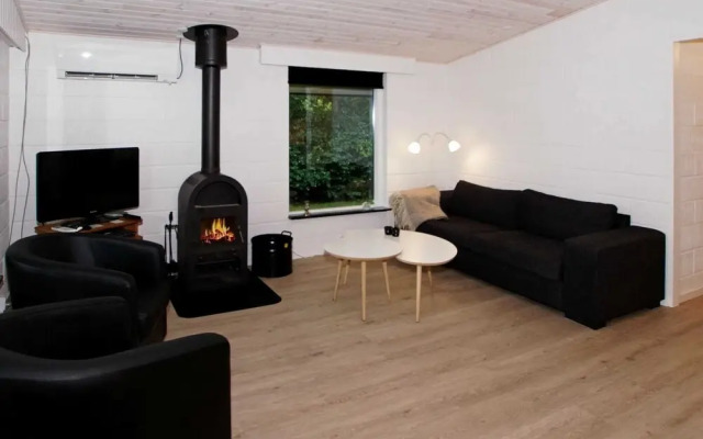 5 Person Holiday Home in Hemmet-by Traum